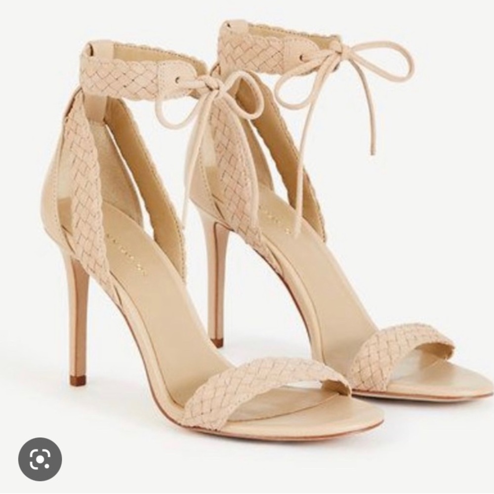 NWOB! Ann Taylor Ankle-Strap Pump